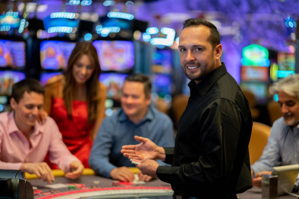 shio88 alternatif Hot Pot dealer interface showing real-time betting controls and live chat